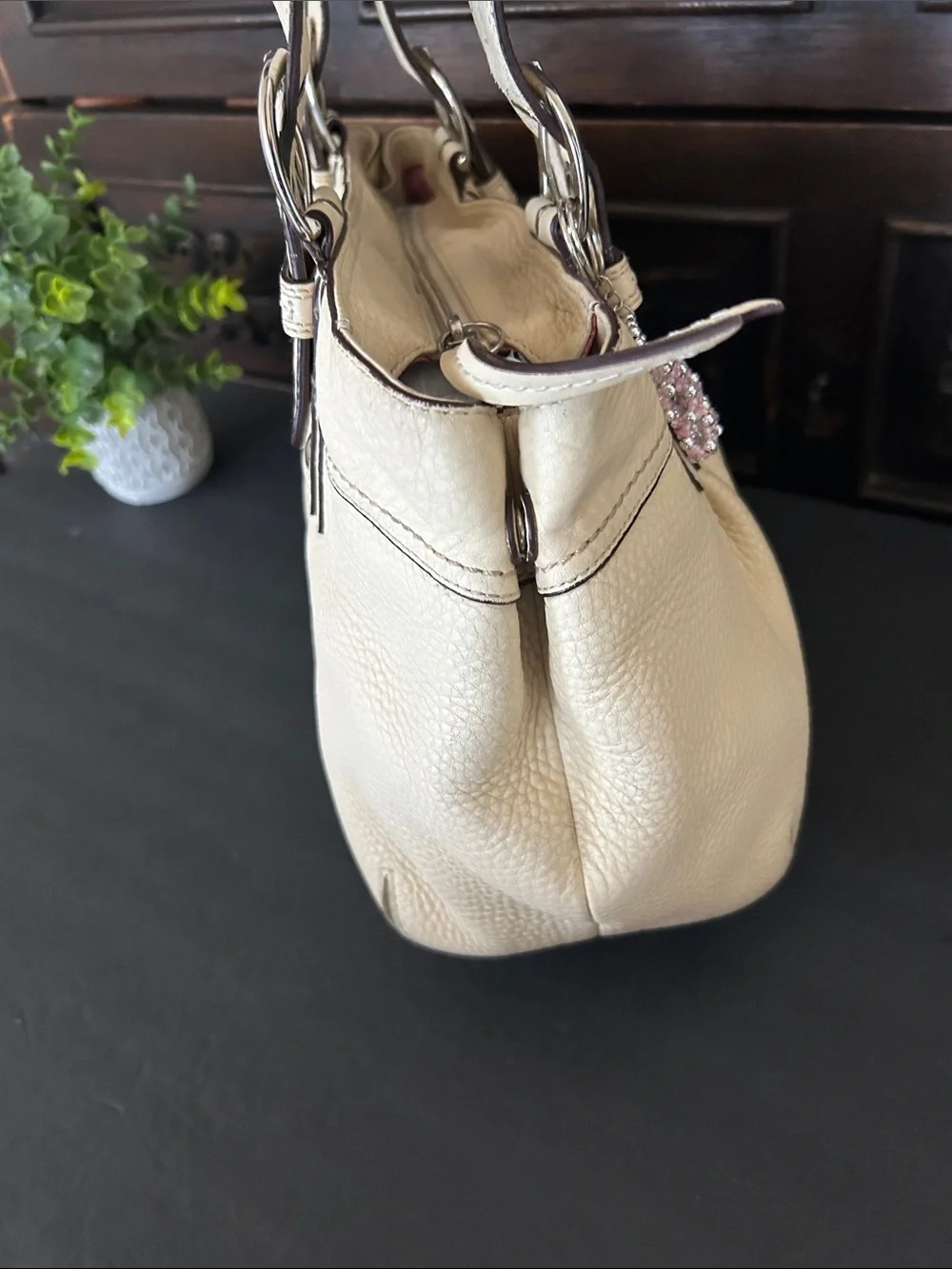 Coach F 13732 Cream Leather Shoulder Bag with Pink Charm